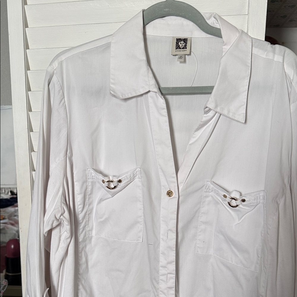 Anne Klein Classic White Shirt
